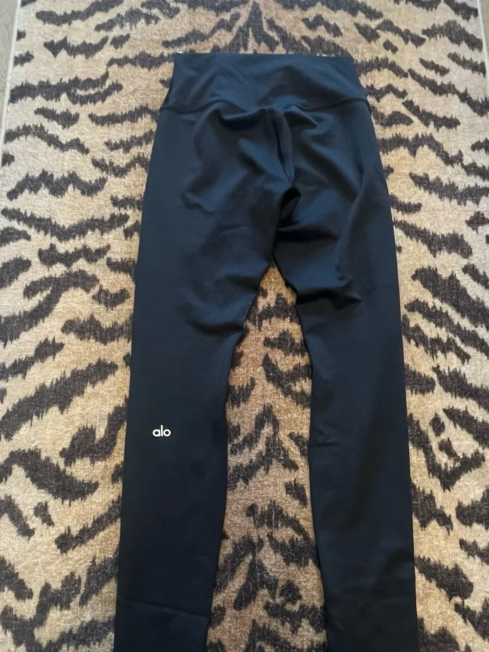 Alo High-Waist Black Leggings w/ ankle slit